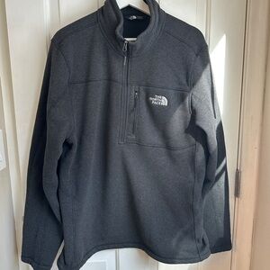 The North Face 1/4 zip size large